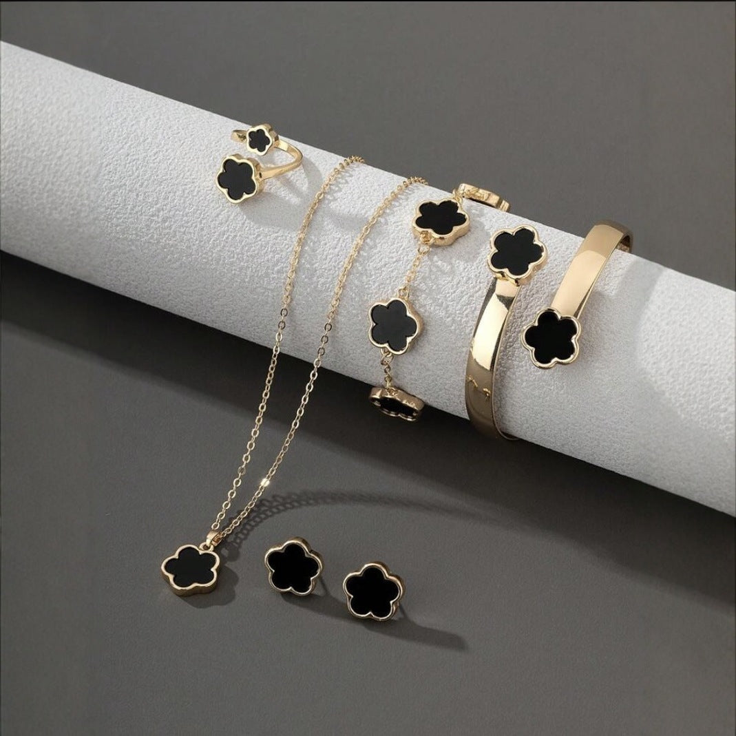 Conjunto de joyas Fortuna Eterna: Tu Luz de la Suerte MK02