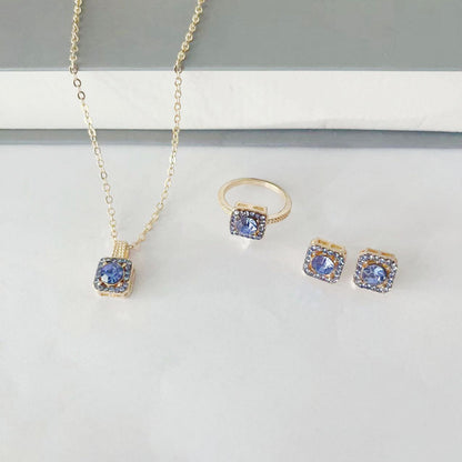Conjunto de joyas Luz Eterna: Conjunto de Amor y Esencia MK01